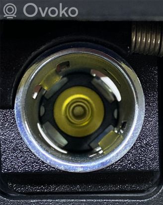 BMW 1 E81 E87 12 V Socket (rear) 694943902