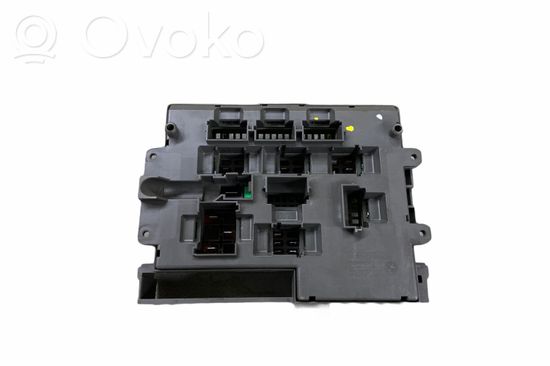 BMW 3 E90 E91 Fuse module 9119446