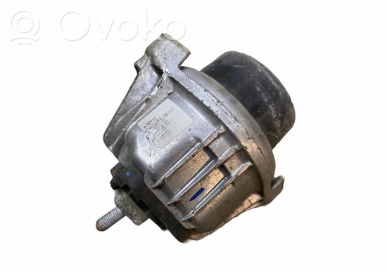 BMW 3 E90 E91 Engine mount bracket 6773742