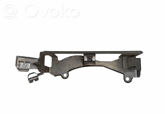 BMW 3 E90 E91 Other engine bay part 7568080