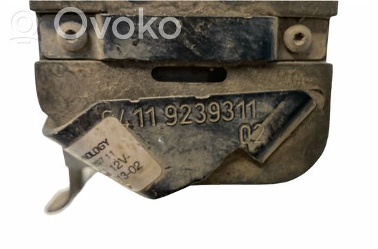 BMW 5 F10 F11 Water pump 9239311