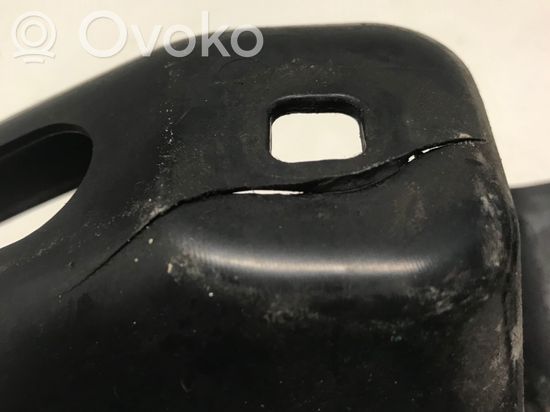 BMW 5 E60 E61 Rear bumper mounting bracket 7178186
