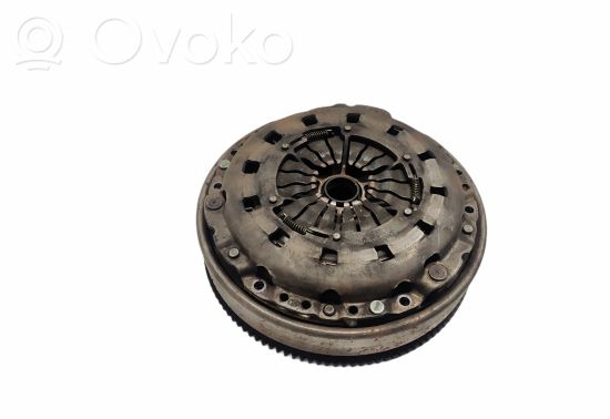 BMW 3 E90 E91 Clutch set kit 7541018 7568006