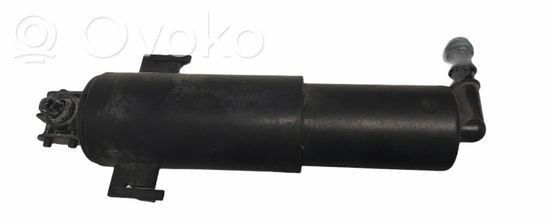 BMW 3 E90 E91 Headlight washer spray nozzle 7179311