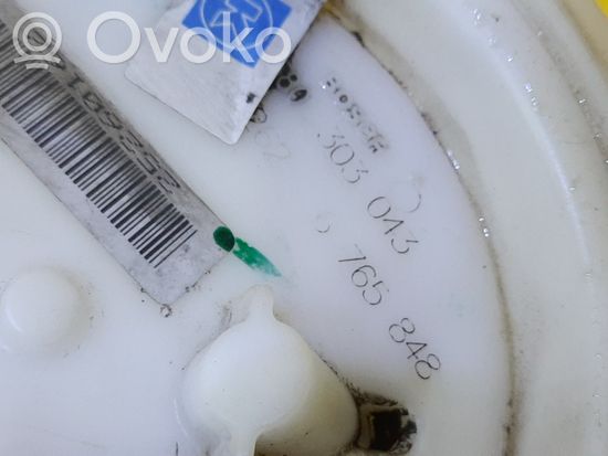 BMW 5 E60 E61 In-tank fuel pump 6765848