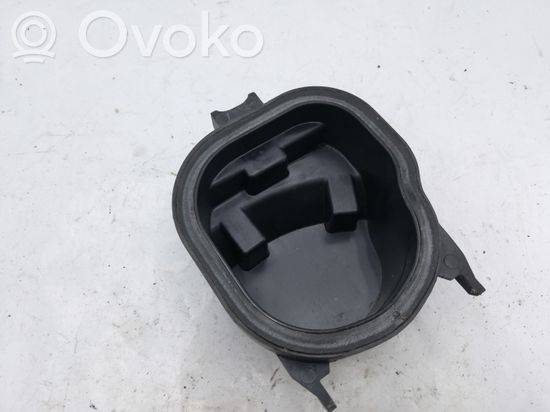BMW 3 E90 E91 Headlight/headlamp dust cover NOCODE