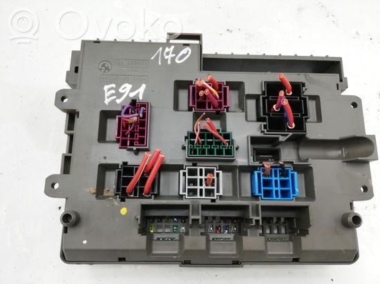 BMW 3 E90 E91 Fuse module 911944605 17925000004A 10688710