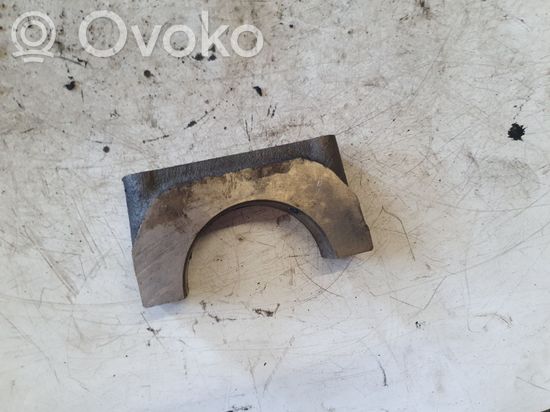 BMW 5 E60 E61 Crankshaft Holder NOCODE
