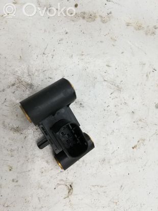 BMW 5 E60 E61 Airbag deployment crash/impact sensor 6977398 6577000734