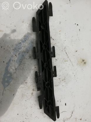 BMW 5 E60 E61 Cabin air micro filter cap 6935870