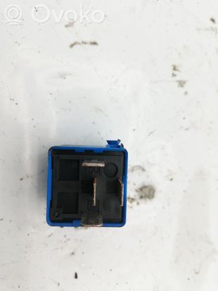 BMW 5 E60 E61 Other relay 61366915327 6915327