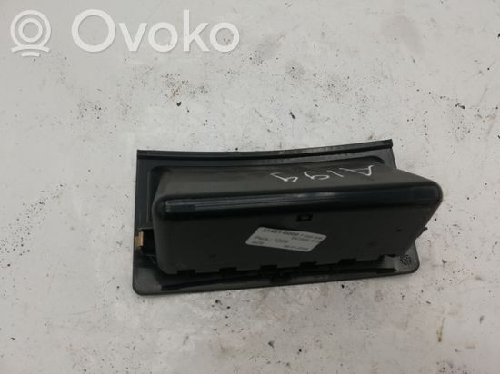 BMW 5 E60 E61 Glove box 7059955 314210000