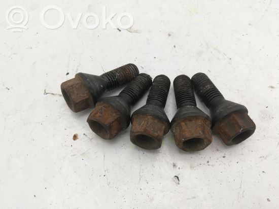 BMW 5 E60 E61 Nuts/bolts NOCODE