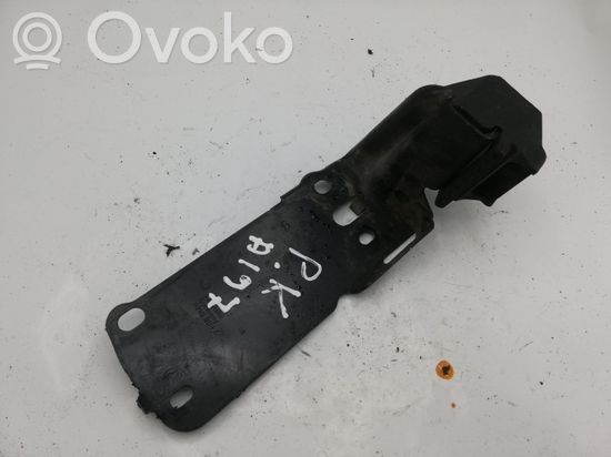BMW 3 E90 E91 Radiator mount bracket 5164711781108 51647117