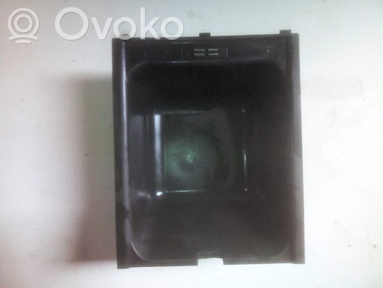 BMW 5 E39 Glove box central console 806219