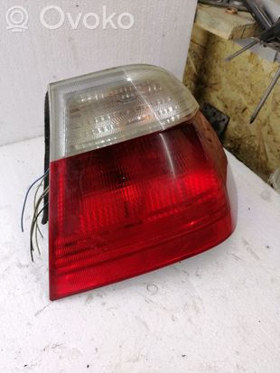 BMW 3 E46 Rear/tail lights 8364926