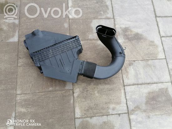 BMW X5 F15 Air filter box