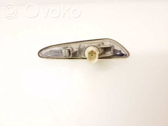 BMW X3 E83 Front fender indicator light 4166L
