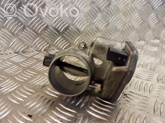 BMW X3 E83 Engine shut-off valve B72581356 780437301