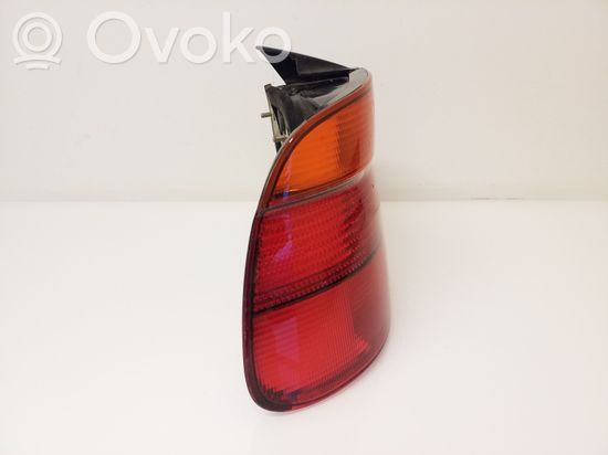 BMW 5 E39 Tailgate rear/tail lights 2V000724001