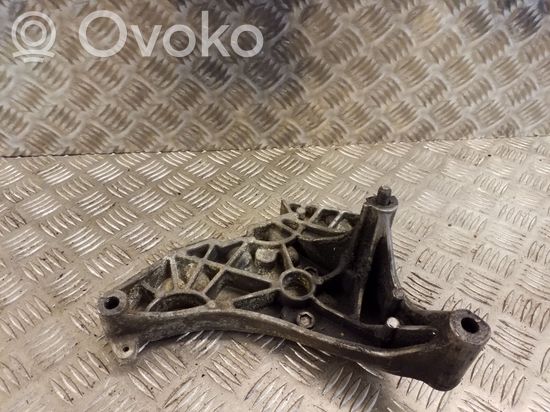 Volkswagen Jetta VI Engine mounting bracket 03L199207