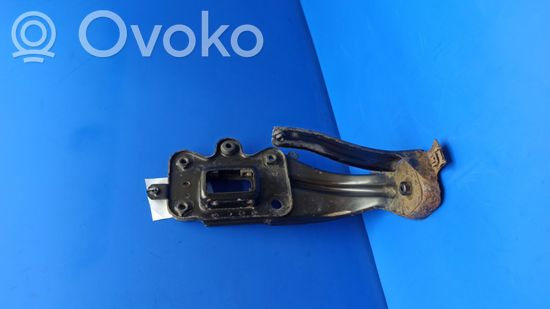 Mercedes-Benz E W211 Radiator support slam panel bracket