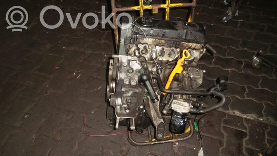 Volkswagen PASSAT B5 Engine