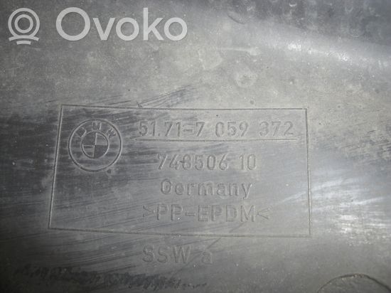 BMW 1 E81 E87 Front wheel arch liner splash guards 748506