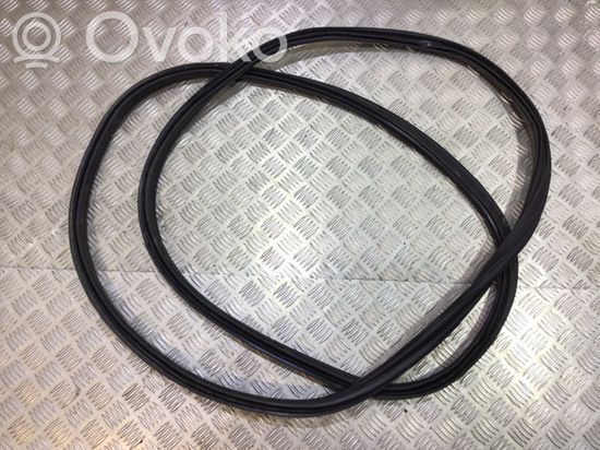 BMW X6 F16 Seal rubber (tailgate) 7454915