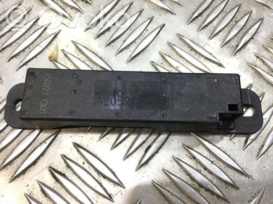 Mercedes-Benz E C207 W207 Aerial antenna amplifier A2059053005