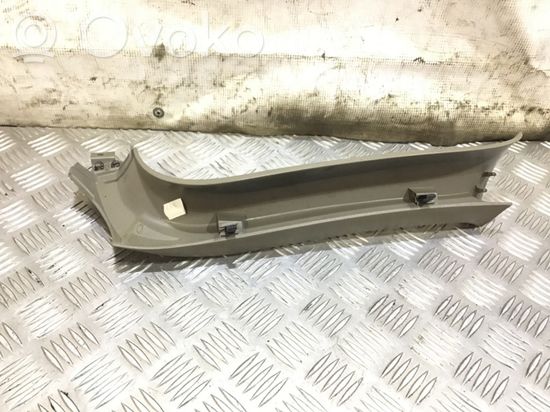 Audi Q7 4L Other trunk/boot trim element 4L0867607