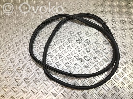BMW 1 E81 E87 Seal rubber (tailgate) 7141890