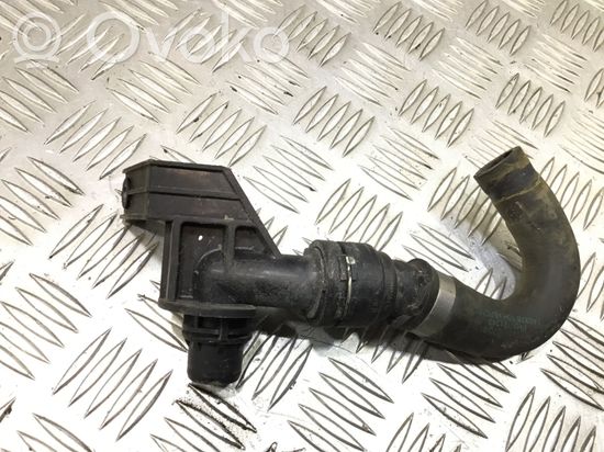 BMW X5 E70 Engine coolant pipe/hose 6985116