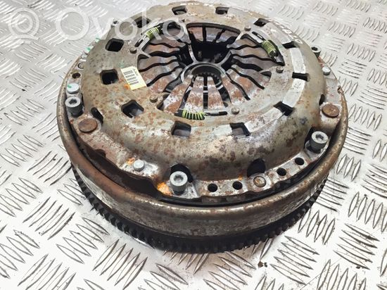 BMW 3 E92 E93 Clutch set kit 21217594444