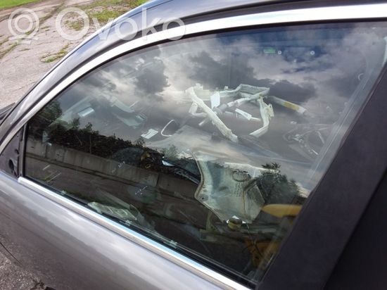 BMW 7 E65 E66 Front door window glass four-door