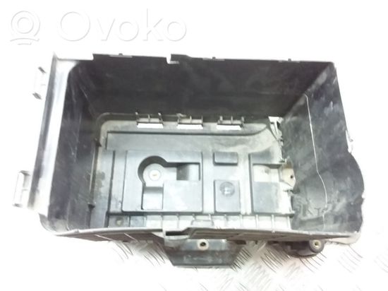 Volkswagen Caddy Battery box tray 1K0915333B