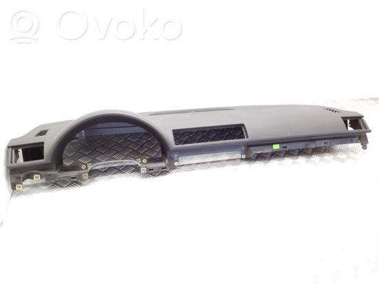 Audi A4 S4 B6 8E 8H Dashboard 8E1858041
