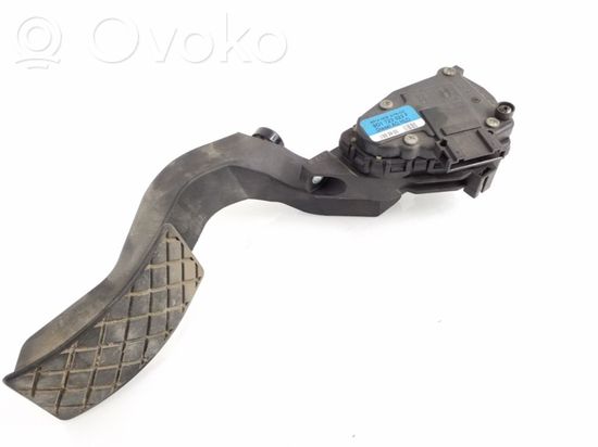 Audi A6 S6 C5 4B Accelerator pedal position sensor 8D1723523F