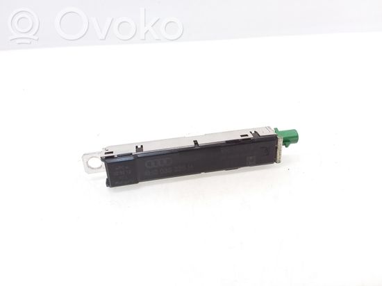 Audi A8 S8 D4 4H Aerial antenna amplifier 4H0035225H