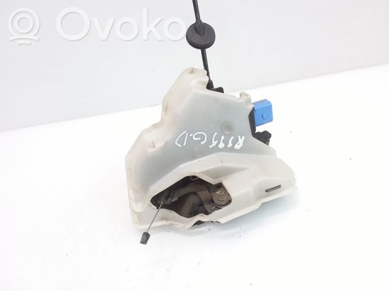 Volkswagen Golf V Rear door lock