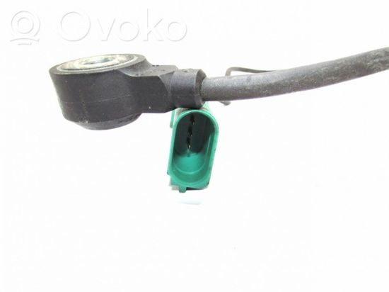 Audi A4 S4 B6 8E 8H Detonation knock sensor 07D905377