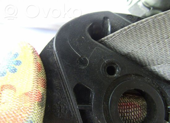 Volkswagen PASSAT B5 Front seatbelt 3B1857705B