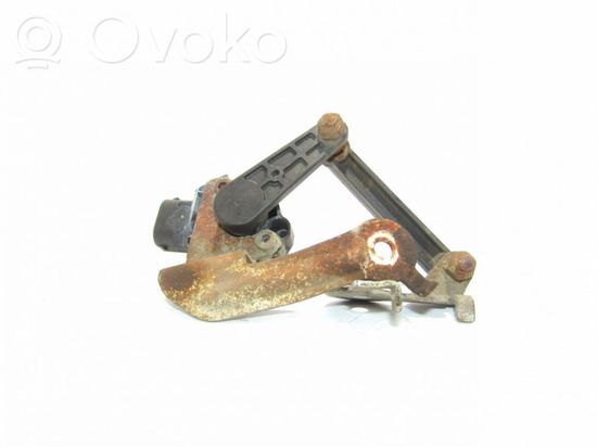 BMW 3 E90 E91 Front height sensor lever 6763735