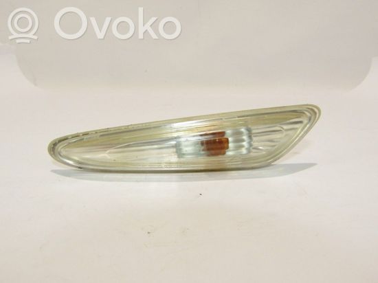 BMW 3 E46 Front fender indicator light 691137106