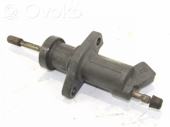 BMW 3 E46 Clutch master cylinder FTE6740