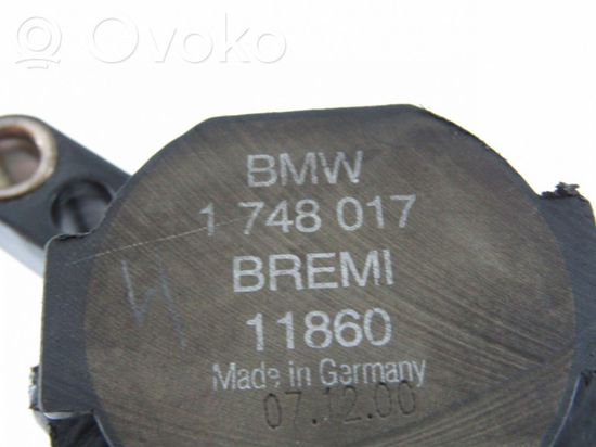 BMW 5 E39 High voltage ignition coil 1748017