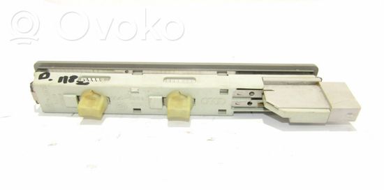 Audi A8 S8 D2 4D Other interior light 4D094730