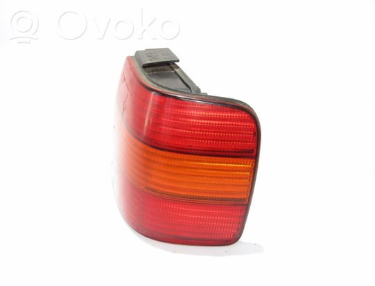 Volkswagen PASSAT B4 Rear/tail lights 3A5945112