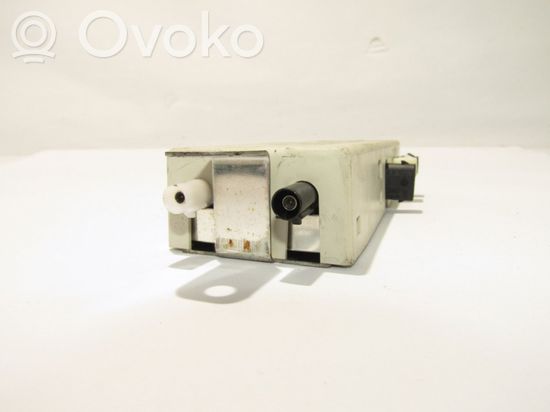 BMW 3 E46 Aerial antenna amplifier 6520