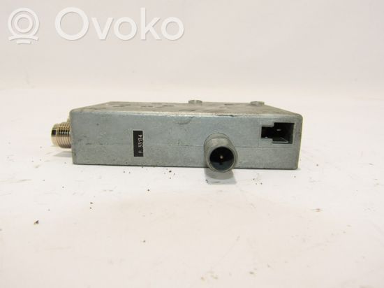 Audi A6 S6 C5 4B Aerial antenna amplifier 4D0035585
